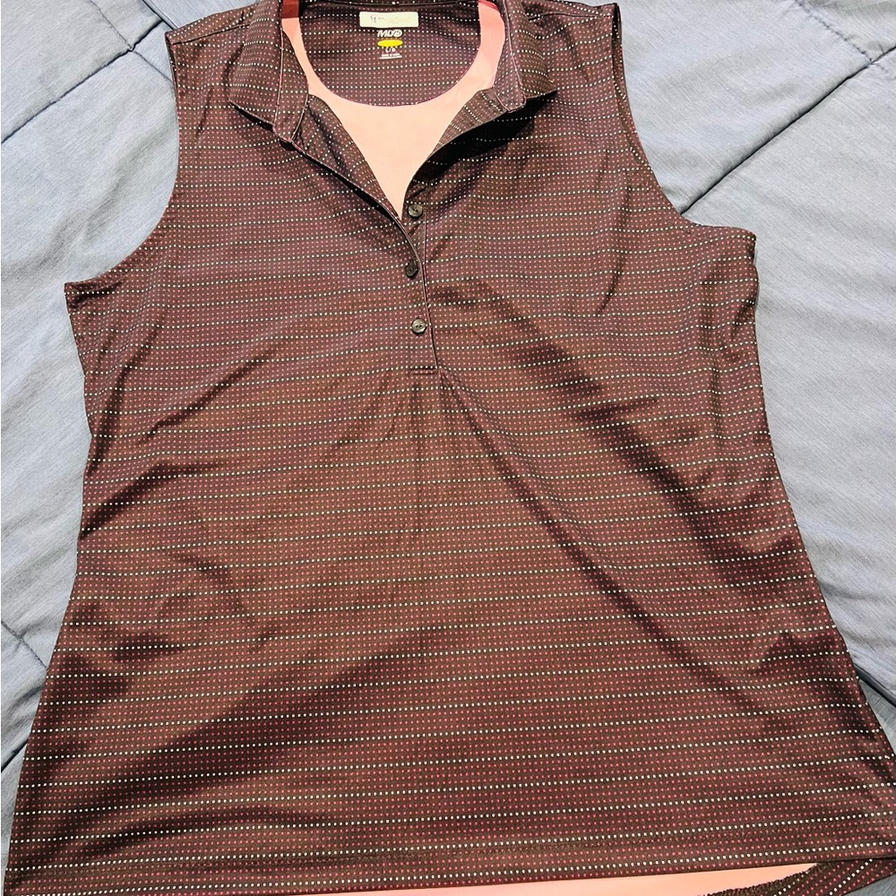 GREG NORMAN Dotted Stripe
Sleeveless Button Polo Knit Black
Golf